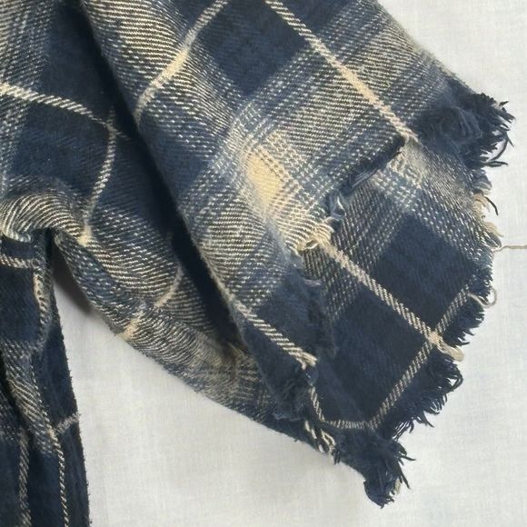 Wolverine Shirt Mens XL Heavyweight Blue Plaid Cut Short‎ Sleeve Raw Button Up - Picture 7 of 14